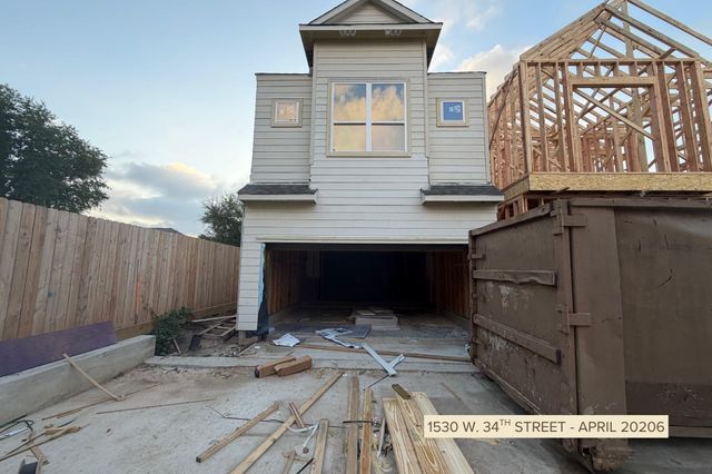 1530 W 34th Street, Houston, TX 77018