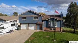11435 Valley Drive, Blair, NE 68008
