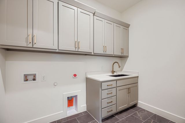 1228 High Street, The Colony, TX 75056