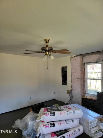 1816 South Highway 81, Jonesborough, TN 37659