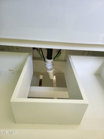 1816 South Highway 81, Jonesborough, TN 37659