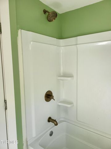 1816 South Highway 81, Jonesborough, TN 37659