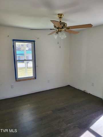 1816 South Highway 81, Jonesborough, TN 37659