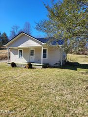 1816 South Highway 81, Jonesborough, TN 37659