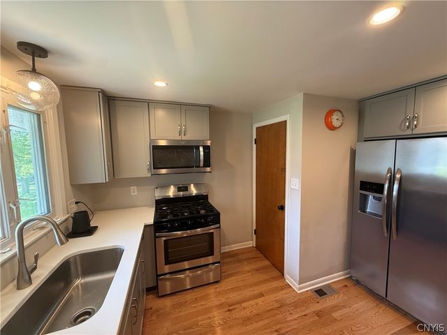 223 Goodrich Ave, Syracuse, NY 13210