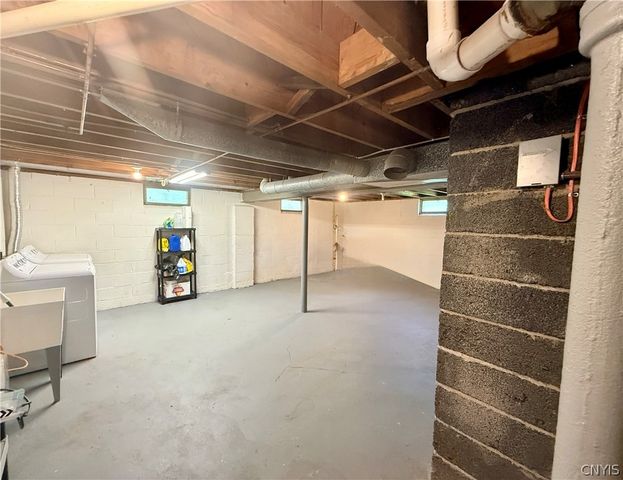 223 Goodrich Ave, Syracuse, NY 13210