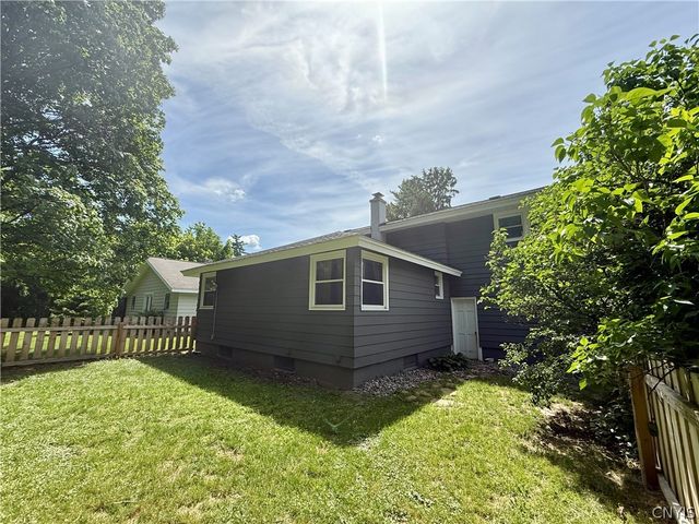 223 Goodrich Ave, Syracuse, NY 13210
