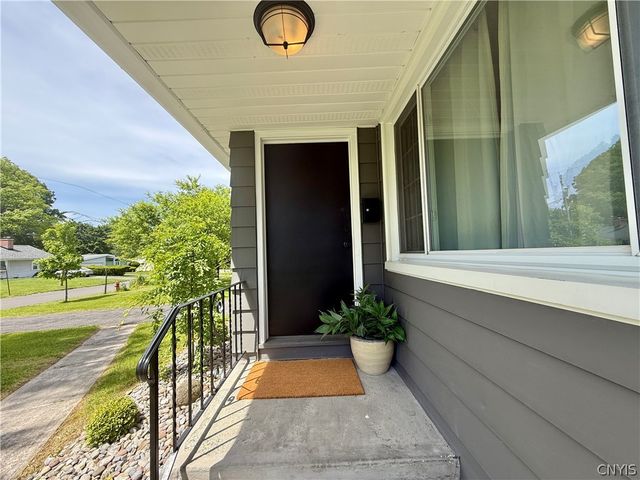223 Goodrich Ave, Syracuse, NY 13210