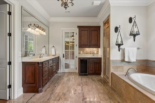 9254 Wardley Park Ln, Brentwood, TN 37027