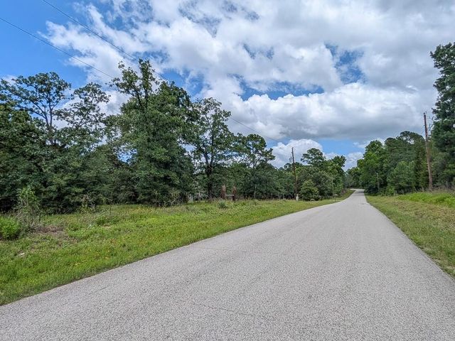 6041 County Road 302, Navasota, TX 77868