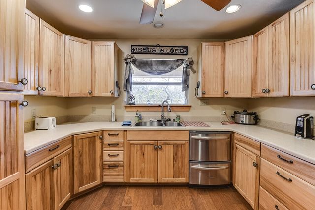 238 HCR 1217, Blum, TX 76627