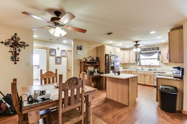 238 HCR 1217, Blum, TX 76627