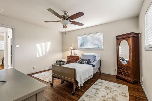 1701 S Lillis Lane, Denison, TX 75020