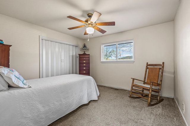 1701 S Lillis Lane, Denison, TX 75020