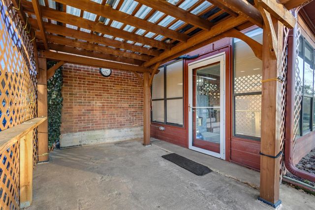 1701 S Lillis Lane, Denison, TX 75020