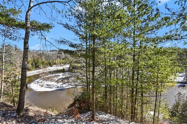 5700 Wilderness Drive, Alger, MI 48610