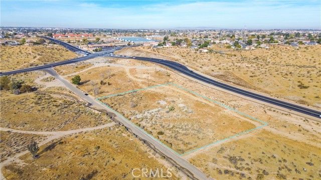 17134 Coad Road, Victorville, CA 92395