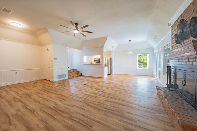 316 Oak Lane, Tool, TX 75143