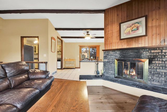 N1601 W Ra-Le DRIVE, Fort Atkinson, WI 53538