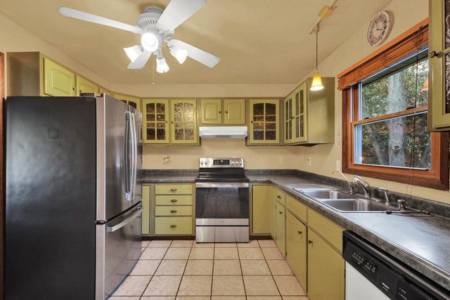 N1601 W Ra-Le DRIVE, Fort Atkinson, WI 53538