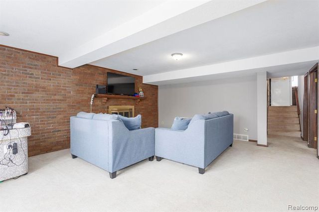 8269 Ziegler Street, Taylor, MI 48180