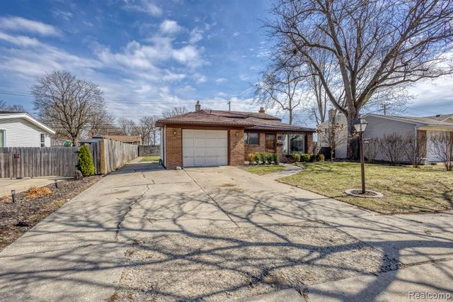 8269 Ziegler Street, Taylor, MI 48180