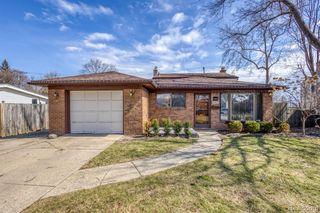 8269 Ziegler Street, Taylor, MI 48180