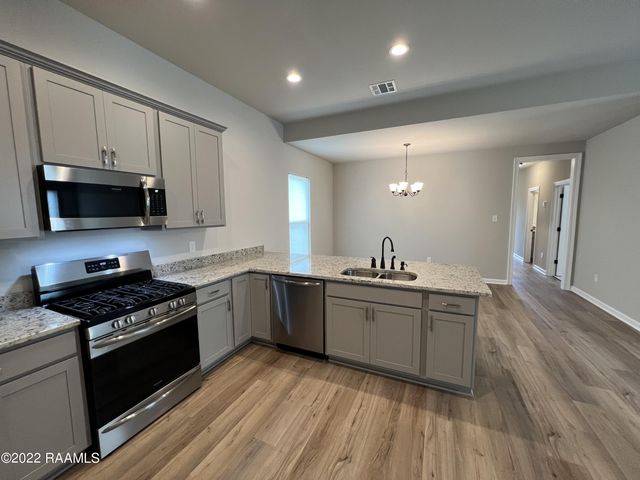 307 Grassy Meadows Lane, Lafayette, LA 70506