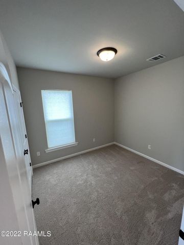 307 Grassy Meadows Lane, Lafayette, LA 70506