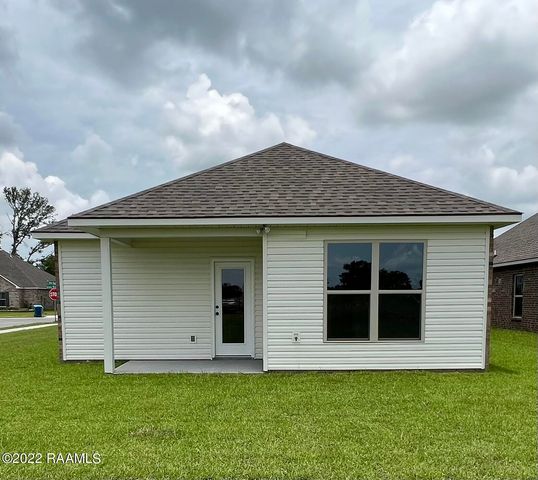 307 Grassy Meadows Lane, Lafayette, LA 70506