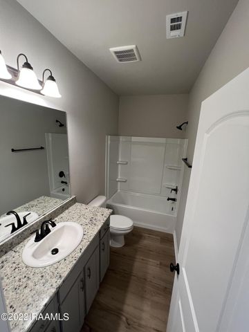 307 Grassy Meadows Lane, Lafayette, LA 70506