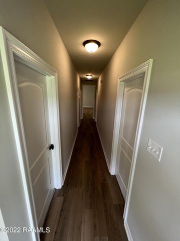 307 Grassy Meadows Lane, Lafayette, LA 70506