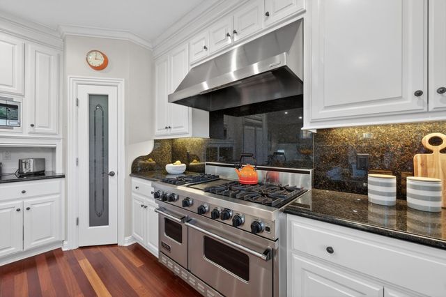 45 Central Avenue, Los Gatos, CA 95030