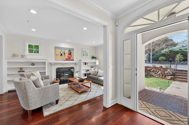 45 Central Avenue, Los Gatos, CA 95030