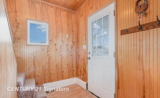 1507 S Van Buren Street, Bay City, MI 48706