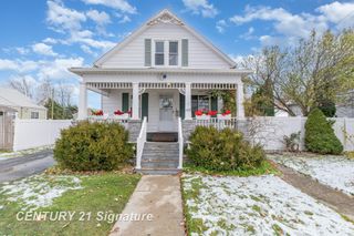 1507 S Van Buren Street, Bay City, MI 48706