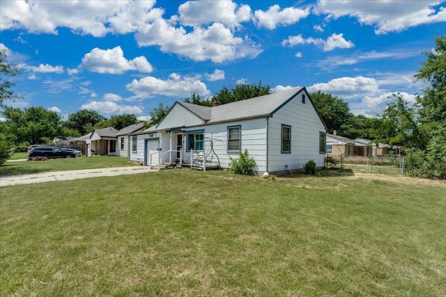 5118 E Mount Vernon St, Wichita, KS 67218
