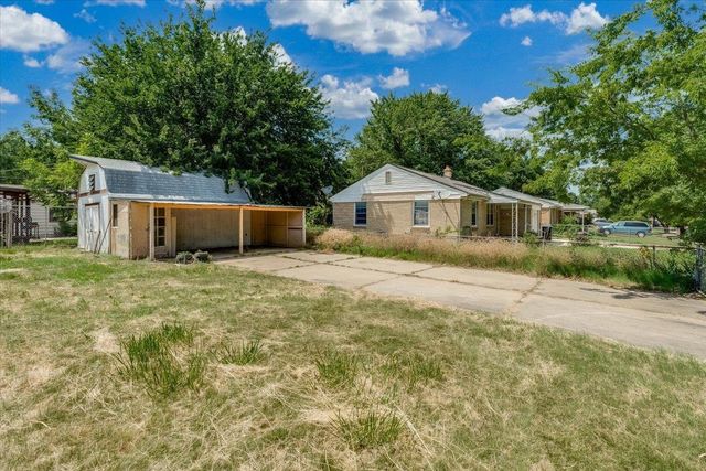 5118 E Mount Vernon St, Wichita, KS 67218