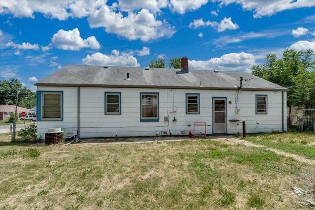 5118 E Mount Vernon St, Wichita, KS 67218