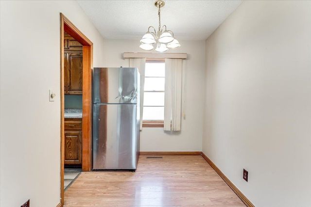 5118 E Mount Vernon St, Wichita, KS 67218