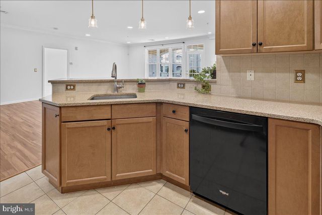 425 MASTERSON CT, Ewing, NJ 08618