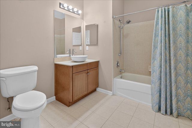 425 MASTERSON CT, Ewing, NJ 08618