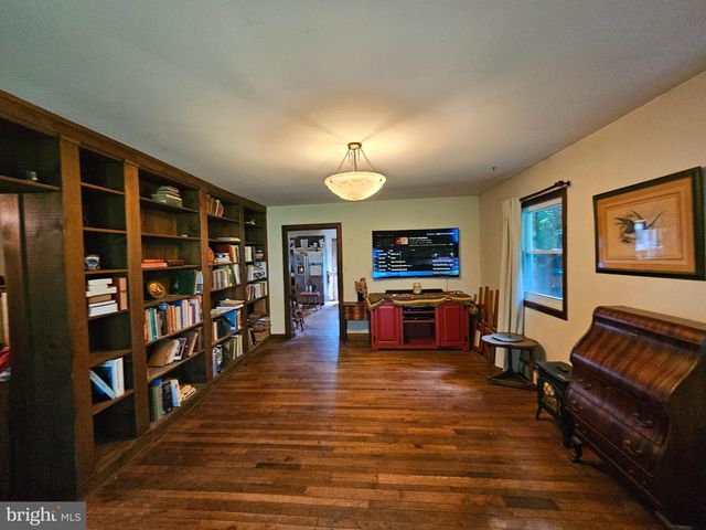 13955 OLD HANOVER RD, Reisterstown, MD 21136