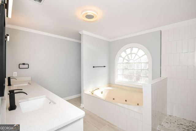 730 Redlion Run, Johns Creek, GA 30022