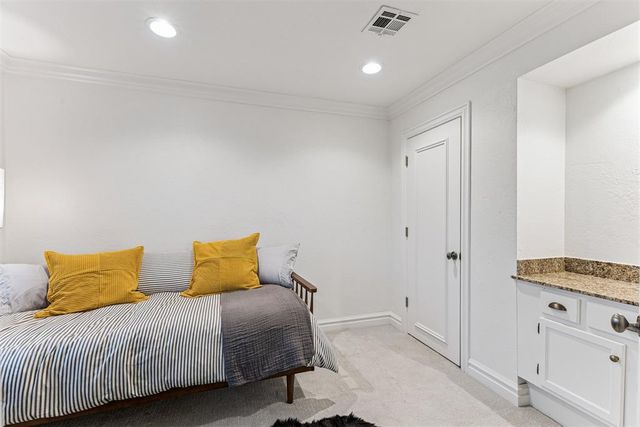 6325 N Villa Avenue 122, Oklahoma City, OK 73112