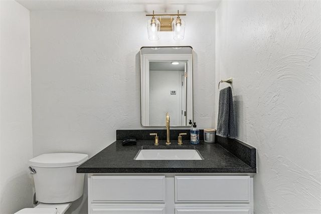 6325 N Villa Avenue 122, Oklahoma City, OK 73112