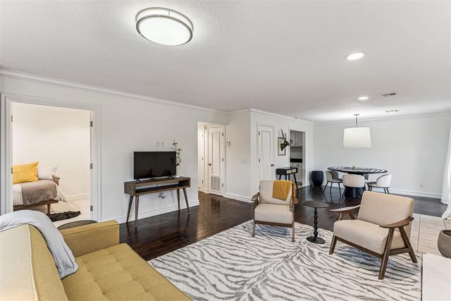 6325 N Villa Avenue 122, Oklahoma City, OK 73112