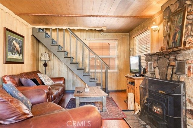 435 Arroyo, Big Bear Lake, CA 92315