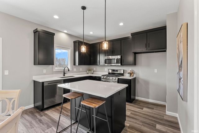 805 Zenos Boulevard, Fort Wayne, IN 46818
