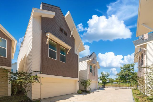 881 Rachel Street E, Houston, TX 77091